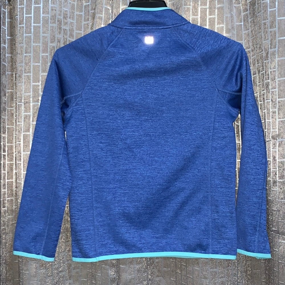 Crown & Ivy Fleece - Picture 6 of 6